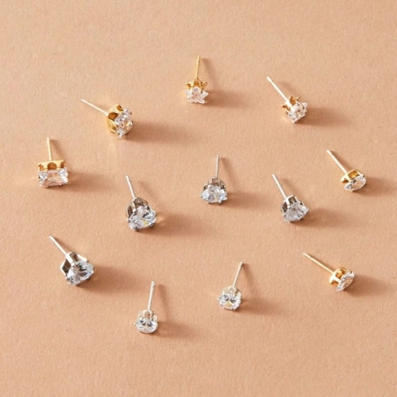 6 pairs Rhinestone Stud Earrings - Picture 2 of 3